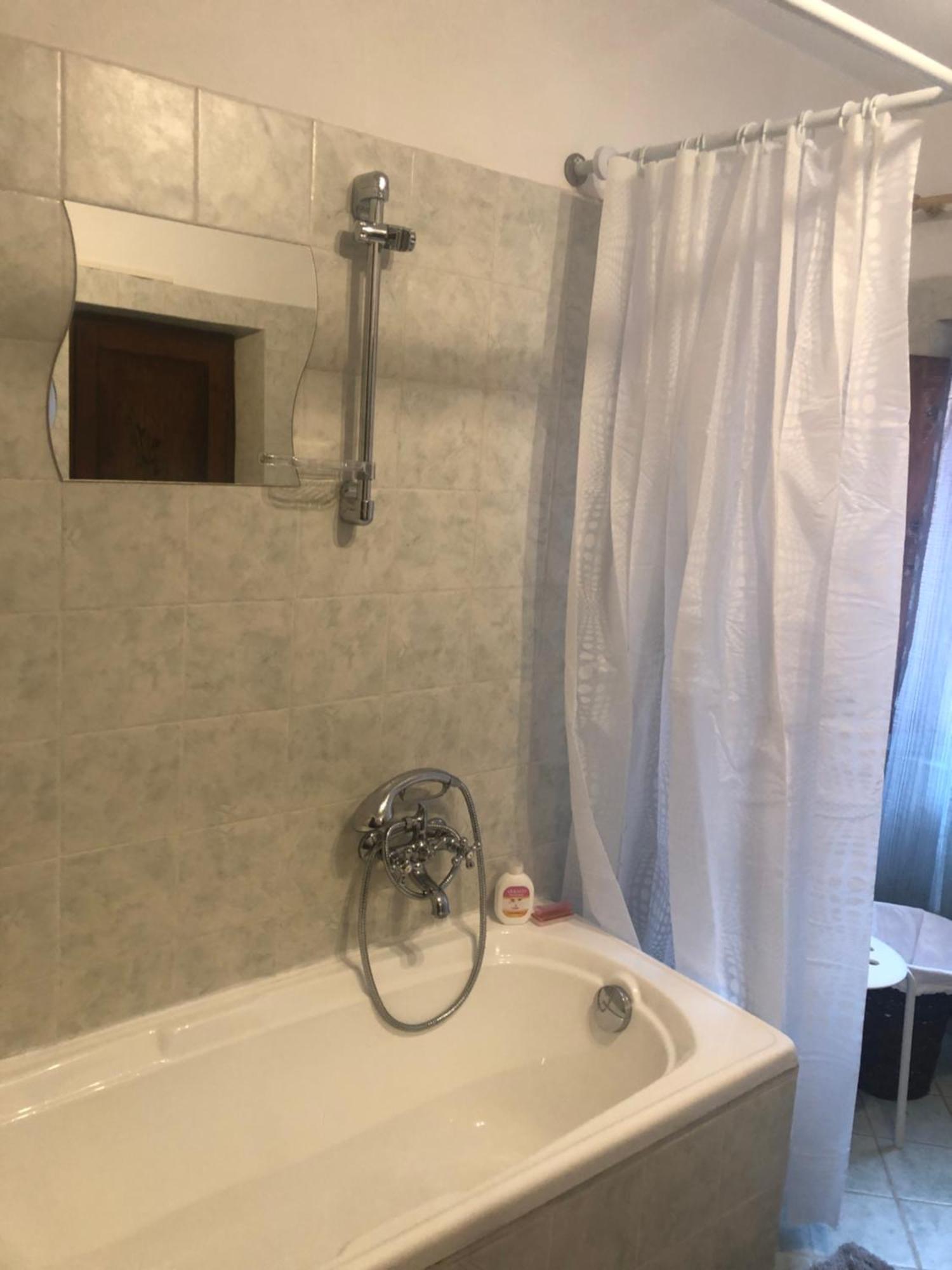 Il Vicolo Appartement Buti Buitenkant foto